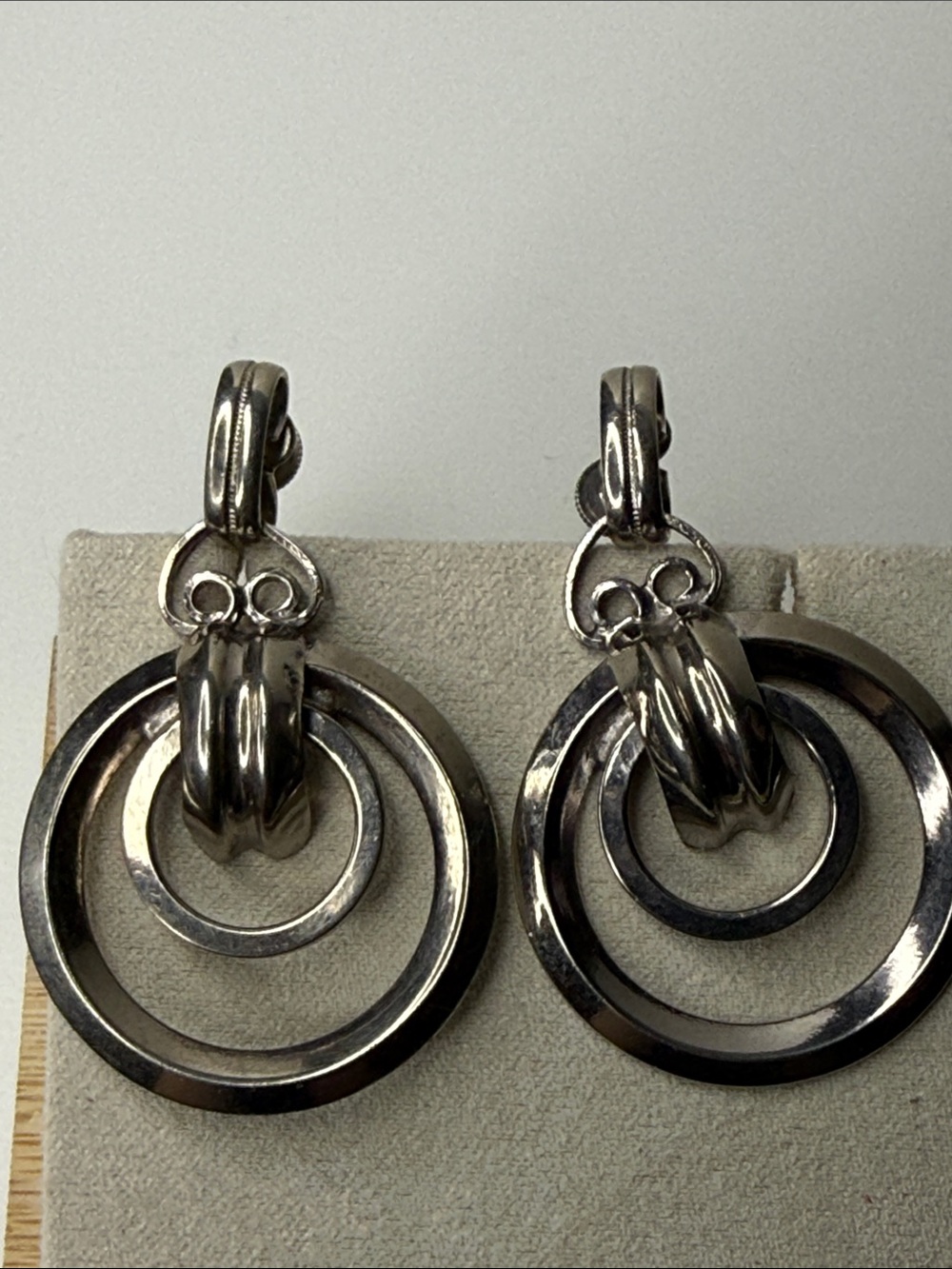 Vintage rare find Silver-Tone untested Triple Hoop Drop screw-back Earrings